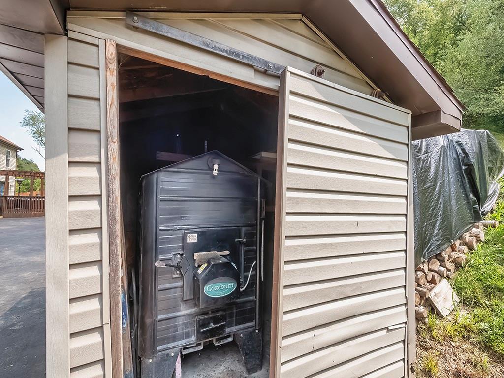 1928 Dime Road Vandergrift, PA 15690 - Photo 36 of 41 a view of outdoor space and deck