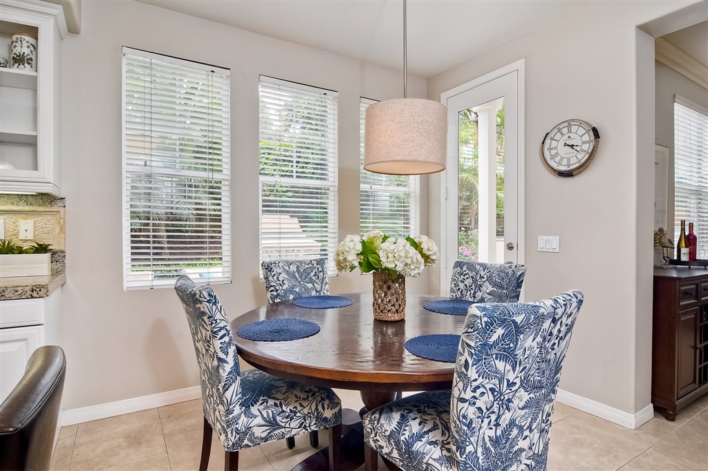 6986 Waters End Drive Carlsbad, CA 92011 - Photo 10 of 25