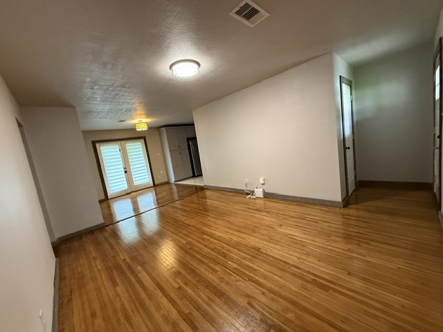 3206 Jarvis Street Houston, TX 77063 - Photo 7 of 10
