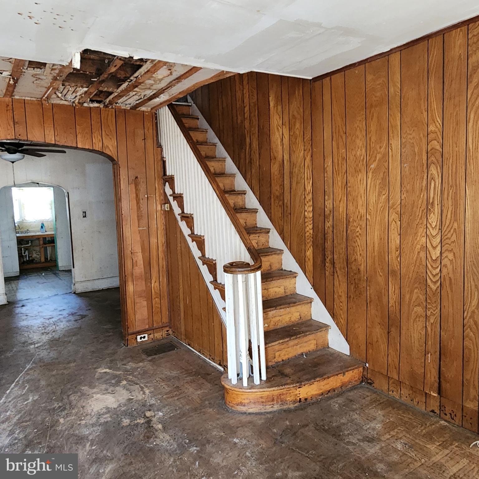 2307 Tasker Street Philadelphia, PA 19145 - Photo 3 of 6 Gallery Image 3