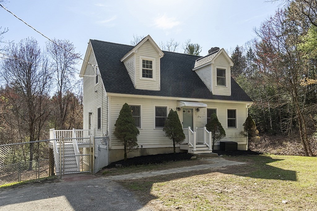 74 Cove Road Lunenburg, MA 01462 - Photo 28 of 35