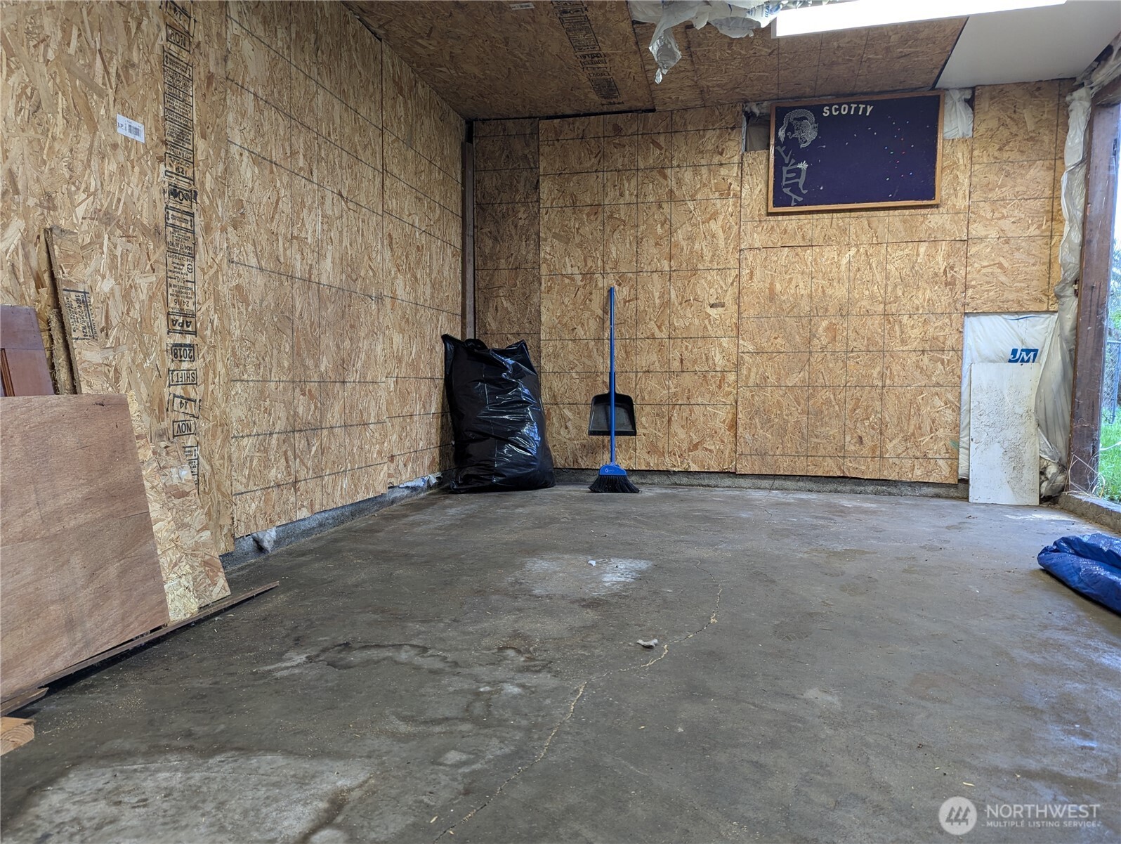 1611 4th Street Marysville, WA 98270 - Photo 8 of 8 a view of outdoor space and parking