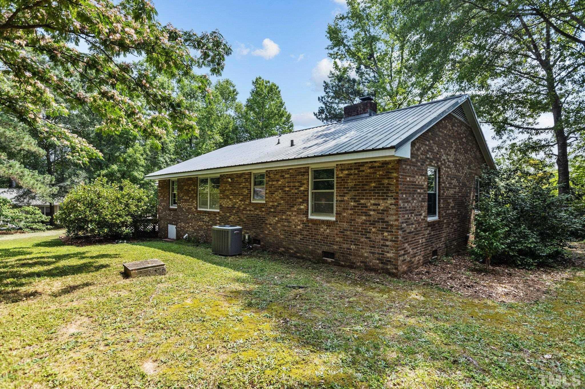 1512 Crickett Road Raleigh, NC 27610 - Photo 34 of 42 Gallery Image 34