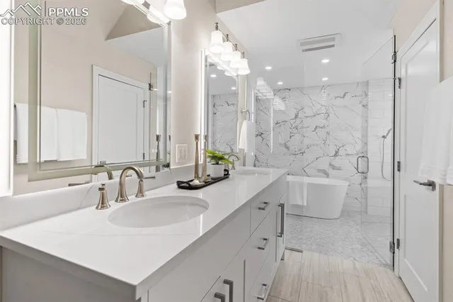 $899,900 | 708 West 18th Street, Pueblo, CO 81003