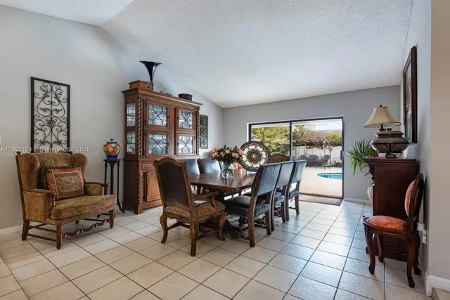 a view of a livingroom with furniture