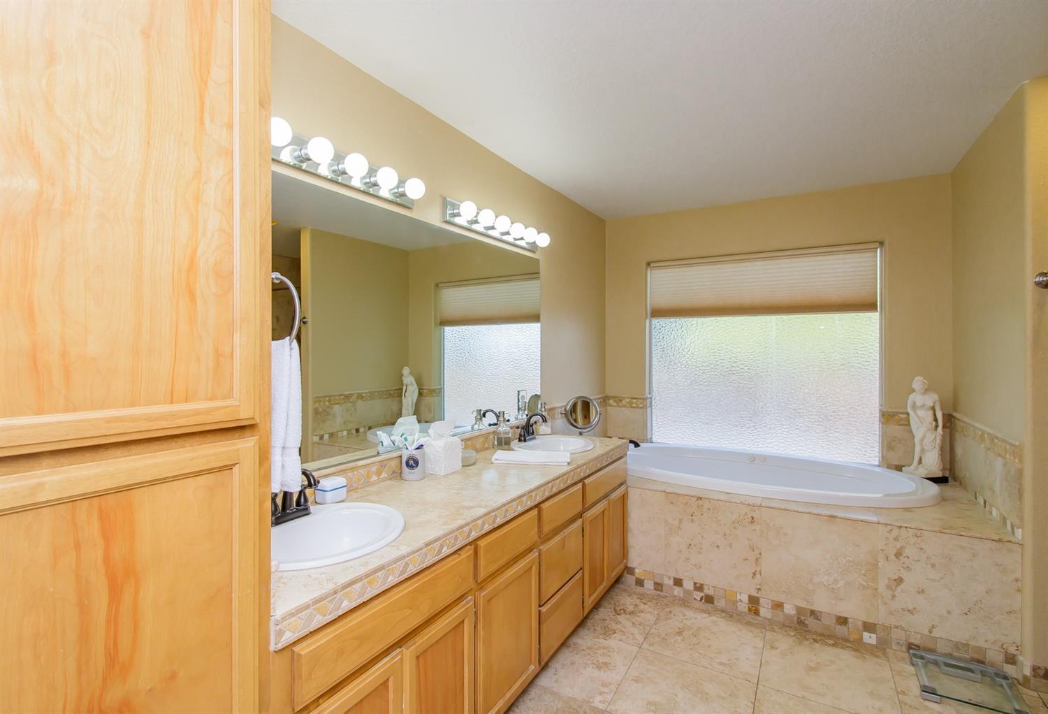952 Rimrock Circle Medford, OR 97504 - Photo 20 of 35 Additional Photo