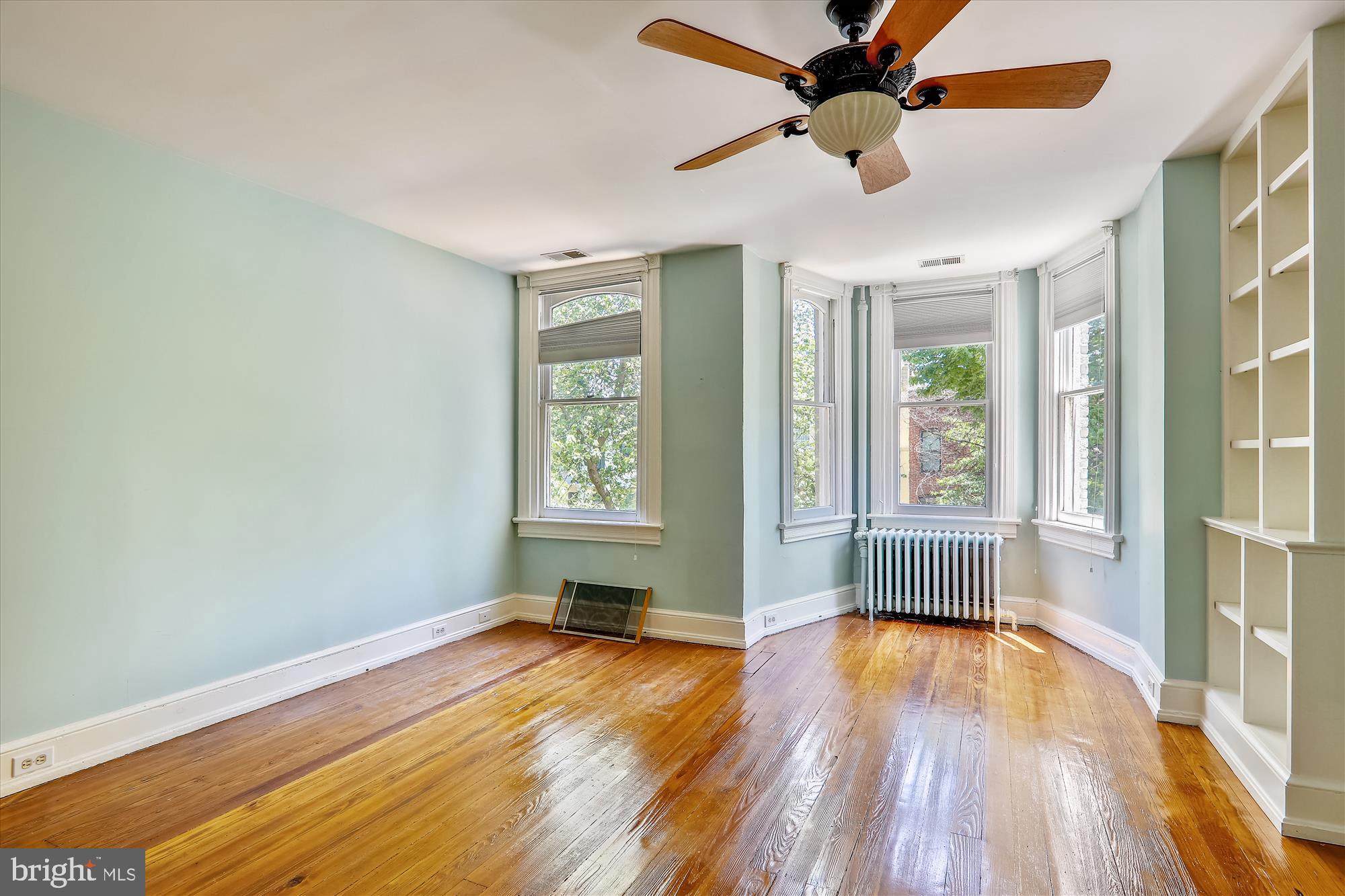 209 9th Street Southeast Washington, DC 20003 - Photo 19 of 26 Gallery Image 19