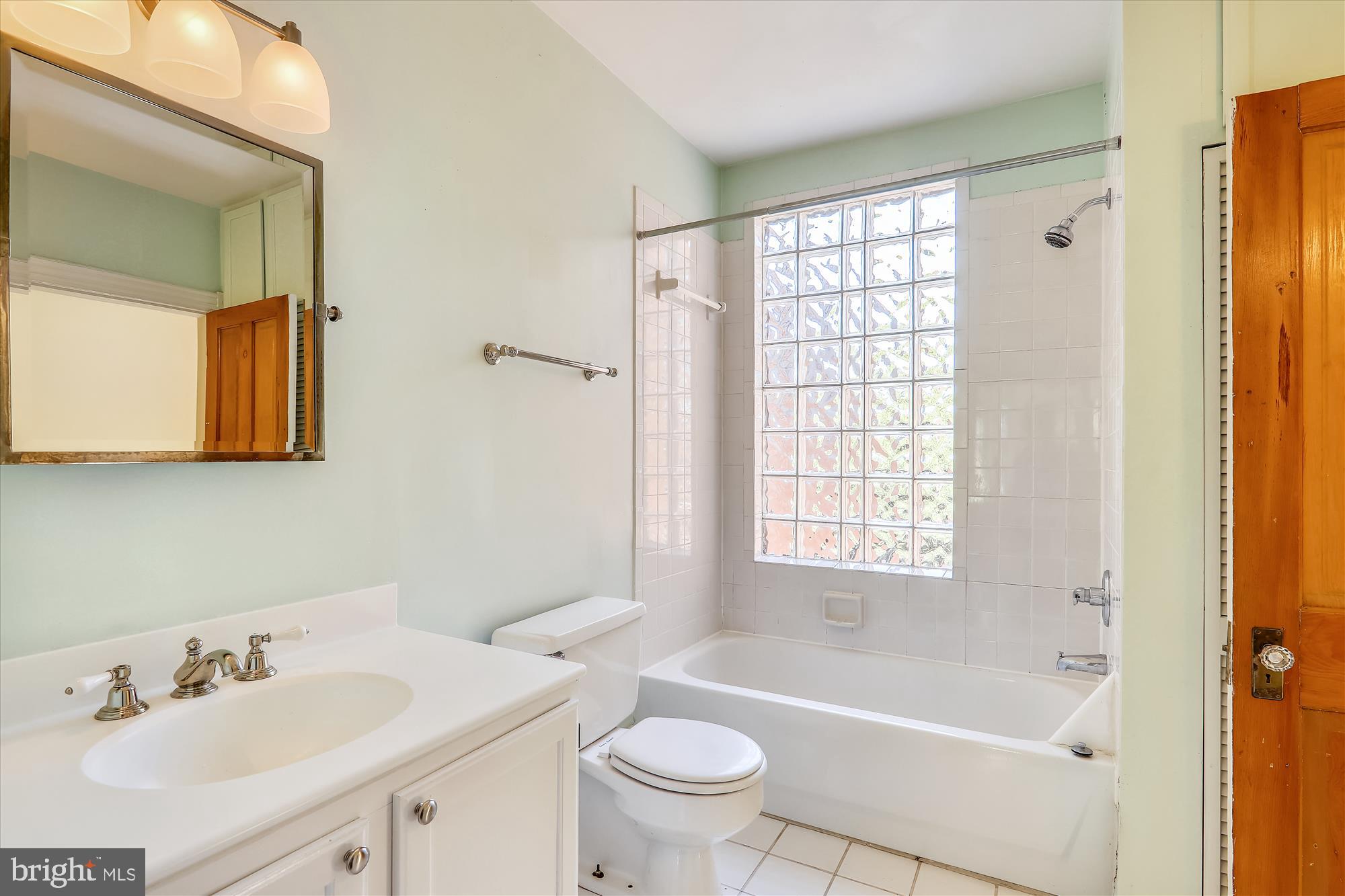 209 9th Street Southeast Washington, DC 20003 - Photo 22 of 26 Gallery Image 22