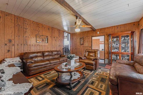 $65,000 | 1503 Pekin Street, Lincoln, IL 62656