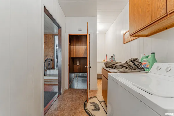 $65,000 | 1503 Pekin Street, Lincoln, IL 62656