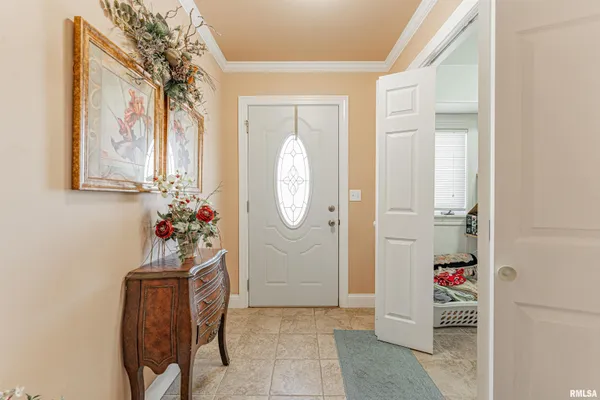 $65,000 | 1503 Pekin Street, Lincoln, IL 62656