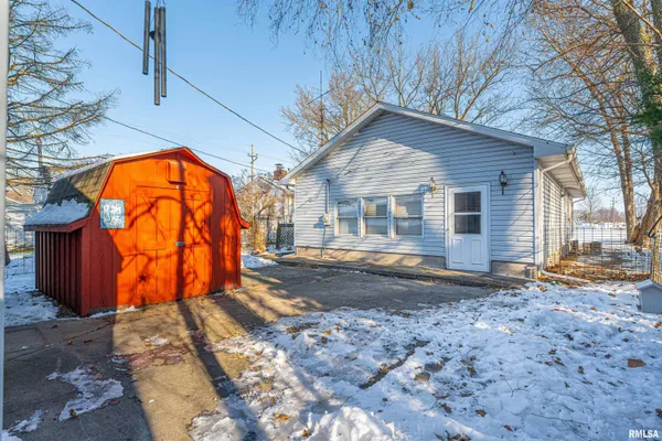 $65,000 | 1503 Pekin Street, Lincoln, IL 62656