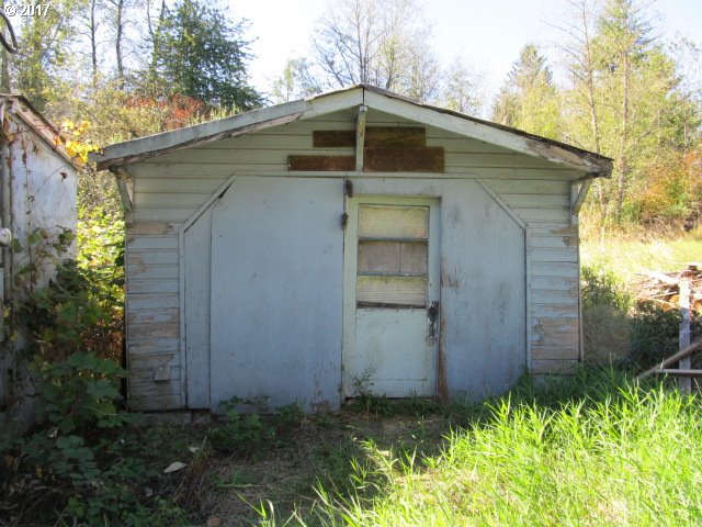68437 Barton Road Rainier, OR 97048 - Photo 30 of 31