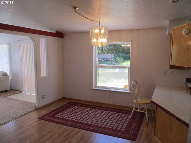 68437 Barton Road Rainier, OR 97048 - Photo 6 of 31