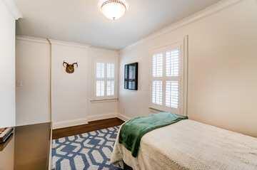 2272 Tremont Road Upper Arlington, OH 43221 - Photo 48 of 81