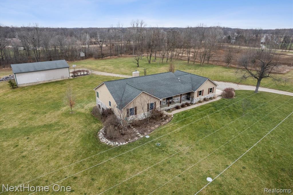 7463 Faussett Road Fenton, MI 48430 - Photo 44 of 53