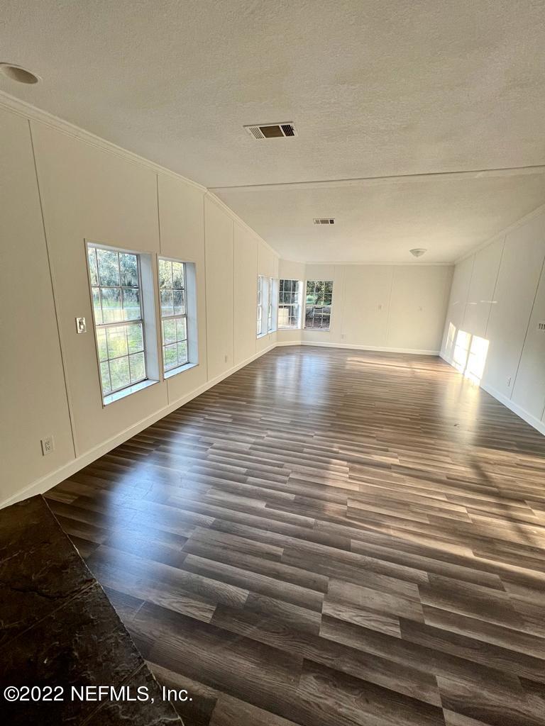 151 Old Starke Road Palatka, FL 32177 - Photo 12 of 16 aded7c03-ee84-4c53-b26d-fc1b73edc9ae