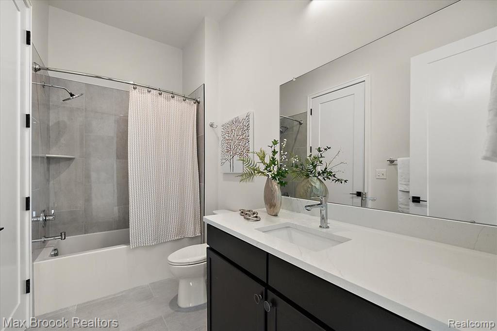 1760 East Auburn Road, Unit 2A Rochester Hills, MI 48307 - Photo 18 of 33