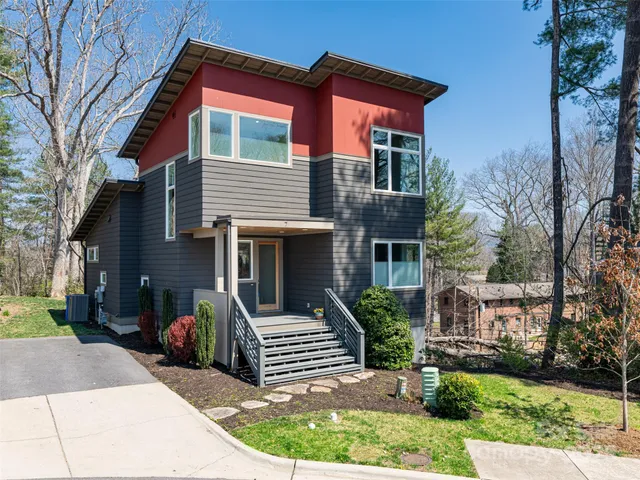 $775,000 | 7 Mauricet Lane, Asheville, NC 28806