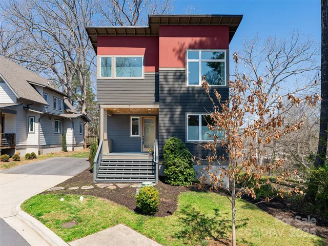 $775,000 | 7 Mauricet Lane, Asheville, NC 28806