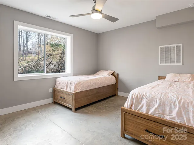 $775,000 | 7 Mauricet Lane, Asheville, NC 28806