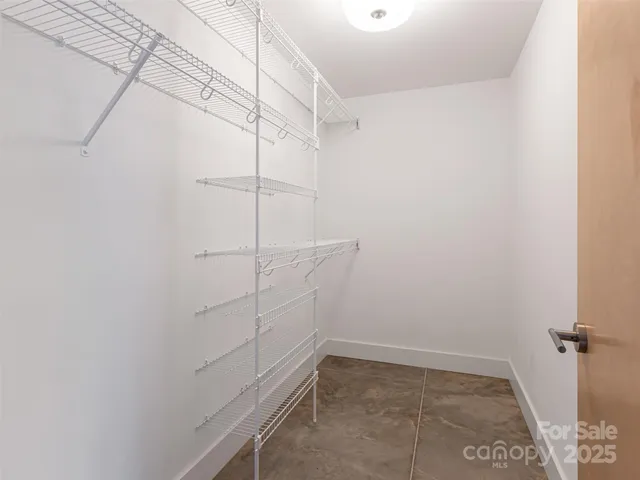 $775,000 | 7 Mauricet Lane, Asheville, NC 28806