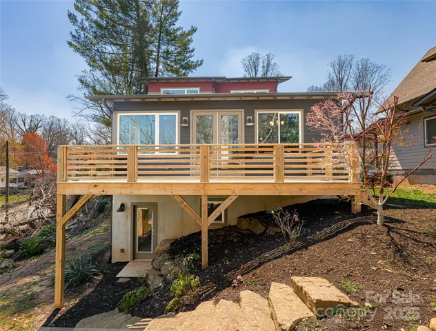 $775,000 | 7 Mauricet Lane, Asheville, NC 28806