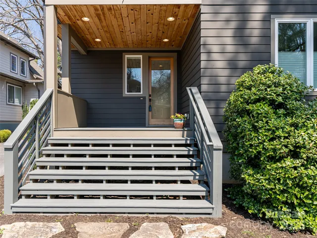 $775,000 | 7 Mauricet Lane, Asheville, NC 28806