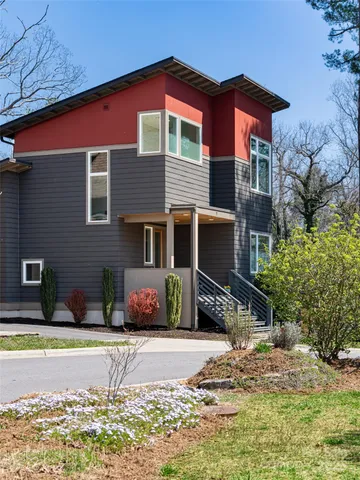 $775,000 | 7 Mauricet Lane, Asheville, NC 28806