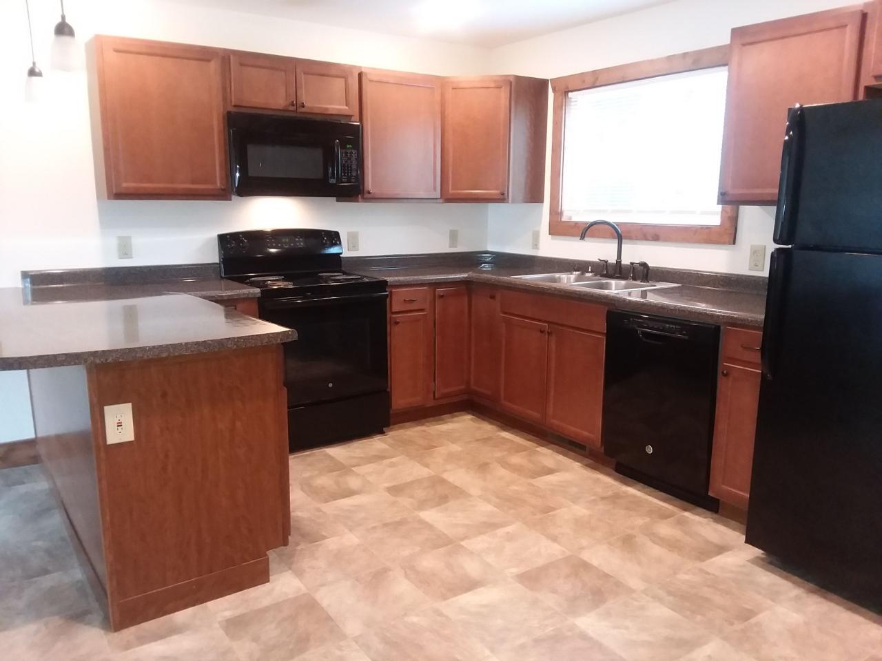 221 Maple Street Rhinelander, WI 54501 - Photo 5 of 14 Gallery Image 5