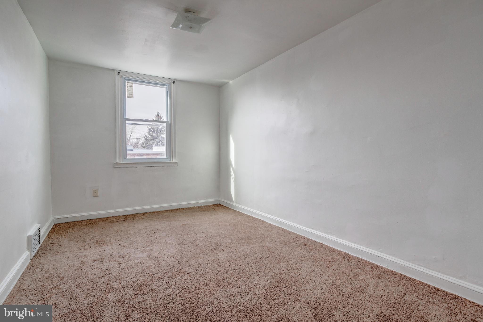 1310 Edgehill Road Darby, PA 19023 - Photo 15 of 25
