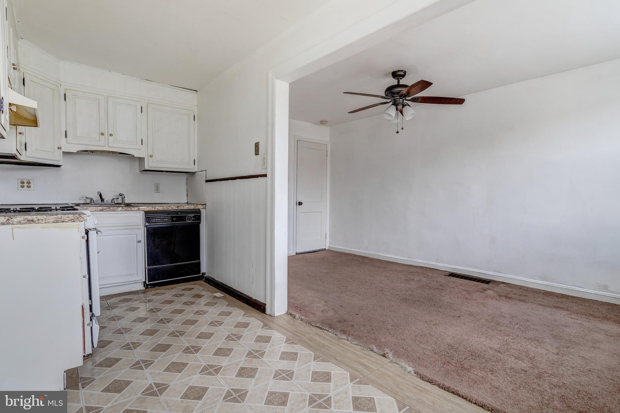 1310 Edgehill Road Darby, PA 19023 - Photo 10 of 25