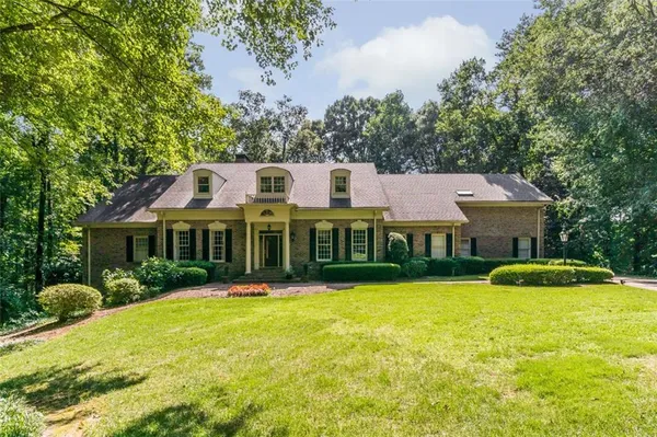 $10,000 | 565 River Chase Point, Atlanta, GA 30328