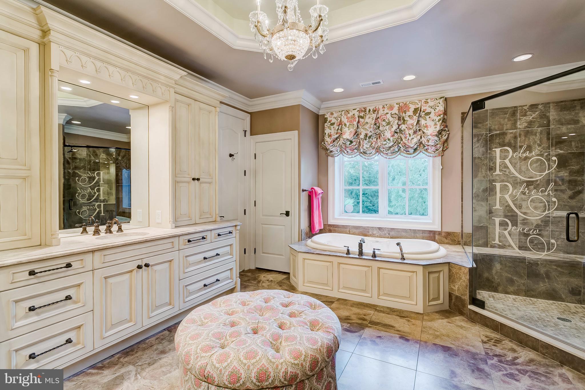 8024 Thornton Road Baltimore, MD 21204 - Photo 22 of 30 Interior (General)