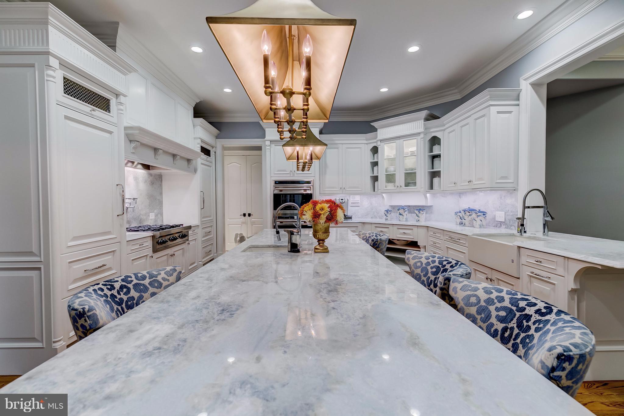 8024 Thornton Road Baltimore, MD 21204 - Photo 6 of 30 Interior (General)