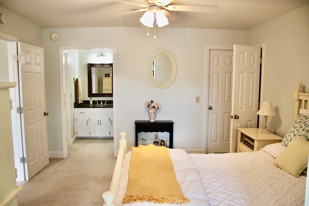 3643 Oak Ridge Lane Dothan, AL 36303 - Photo 43 of 50 Upstairs Bedroom 4