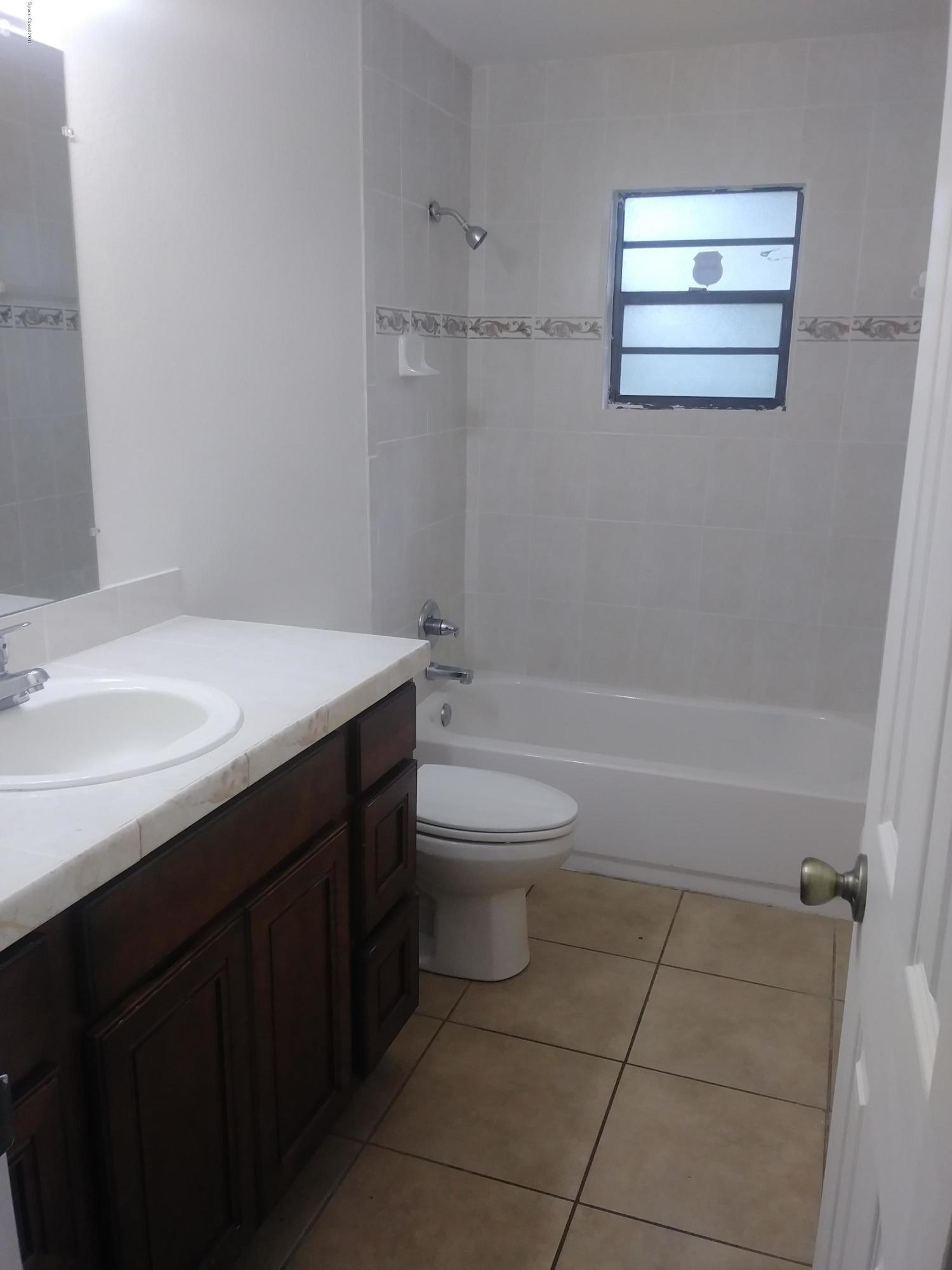 281 Riley Avenue Northeast Palm Bay, FL 32907 - Photo 13 of 15 20180801_082916_Burst01