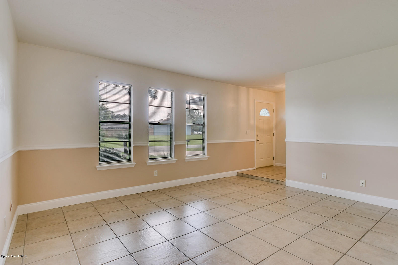 281 Riley Avenue Northeast Palm Bay, FL 32907 - Photo 6 of 15 06_281Riley0513_mls