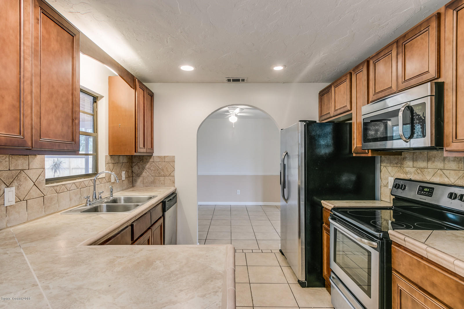 281 Riley Avenue Northeast Palm Bay, FL 32907 - Photo 8 of 15 08_281Riley0543_mls