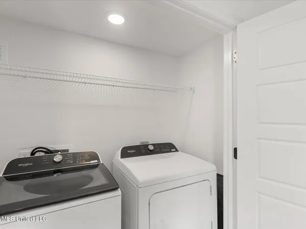 $1,500 | 14966 Rowan Oak Street, Gulfport, MS 39503