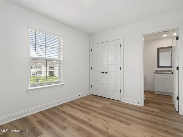 $1,500 | 14966 Rowan Oak Street, Gulfport, MS 39503