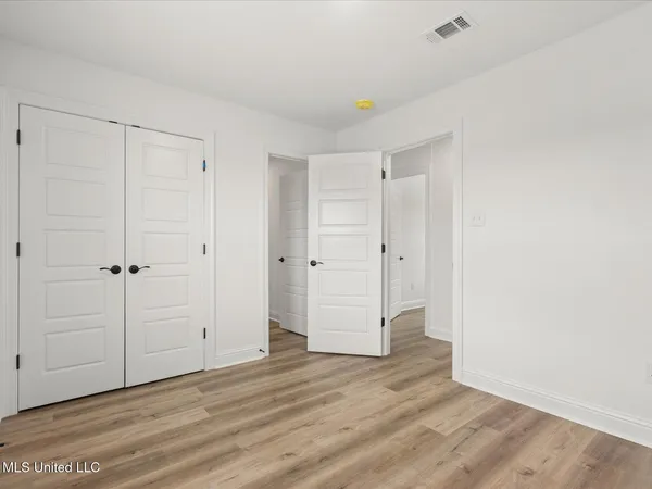 $1,500 | 14966 Rowan Oak Street, Gulfport, MS 39503