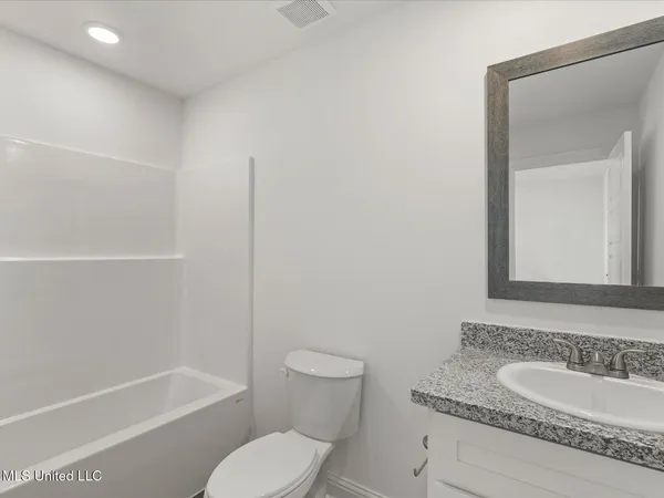 $1,500 | 14966 Rowan Oak Street, Gulfport, MS 39503