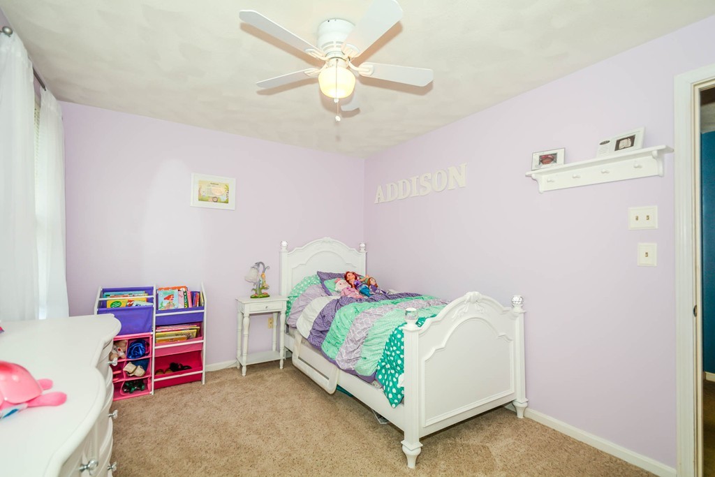 14 Ruth Avenue Dracut, MA 01826 - Photo 16 of 26 Gallery Image 16