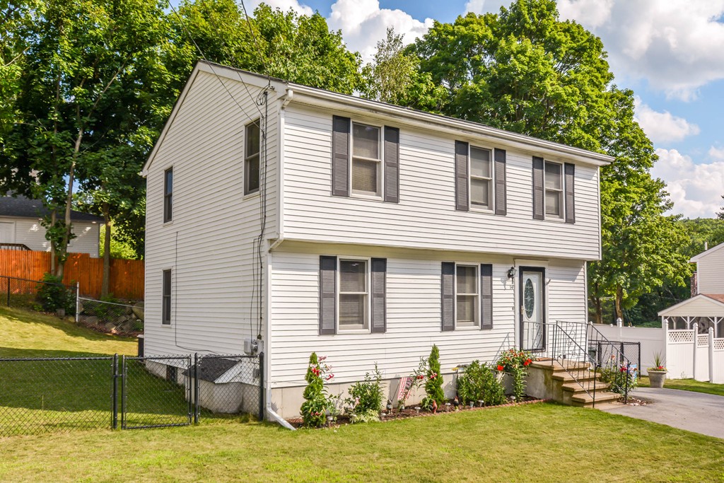 14 Ruth Avenue Dracut, MA 01826 - Photo 21 of 26 Gallery Image 21