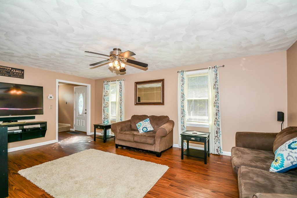 14 Ruth Avenue Dracut, MA 01826 - Photo 4 of 26 Gallery Image 4