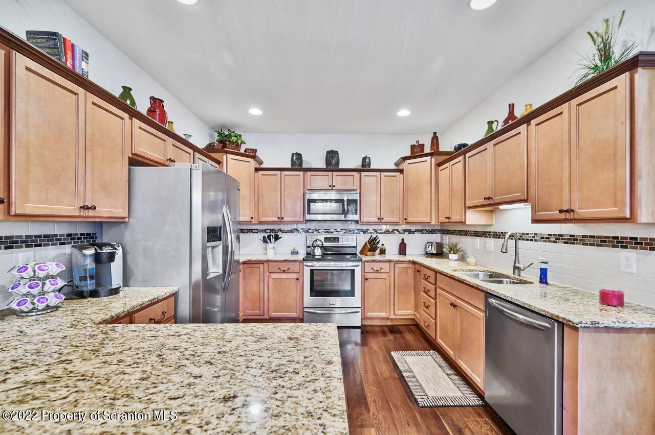 101 Wyndham Road Clarks Summit, PA 18411 - Photo 14 of 41 Gallery Image 14
