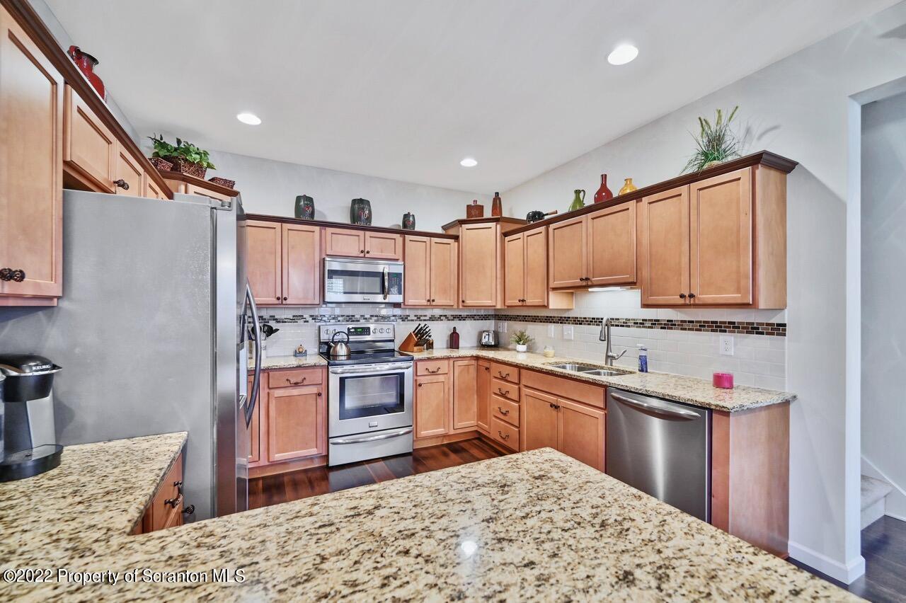 101 Wyndham Road Clarks Summit, PA 18411 - Photo 15 of 41 Gallery Image 15