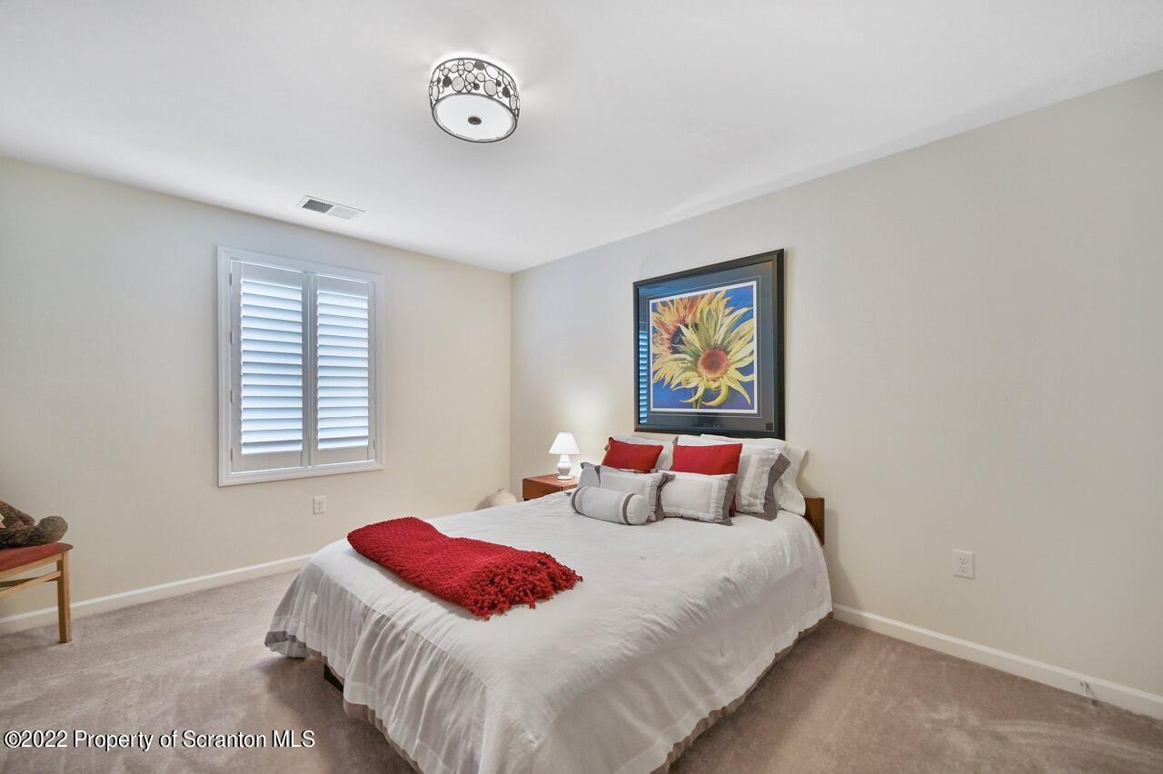 101 Wyndham Road Clarks Summit, PA 18411 - Photo 31 of 41 Gallery Image 31