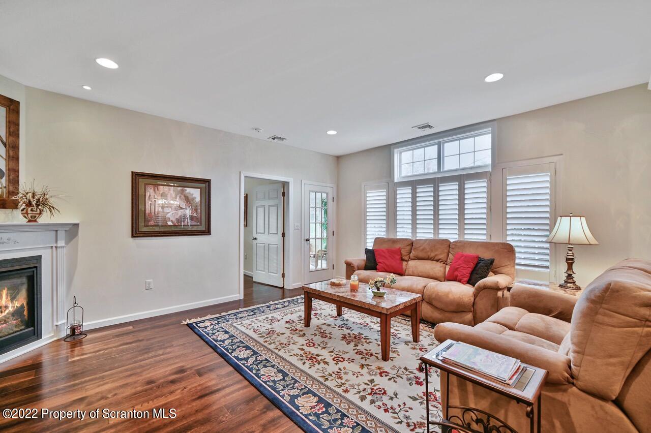 101 Wyndham Road Clarks Summit, PA 18411 - Photo 8 of 41 Gallery Image 8